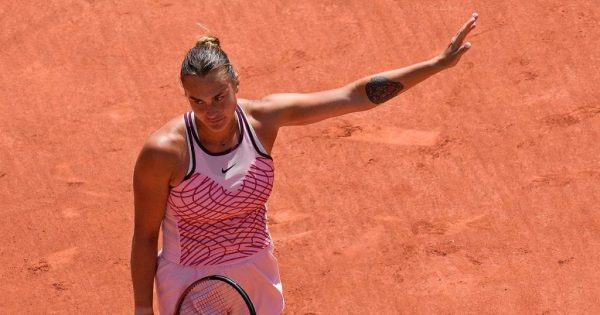 Roland Garros: Νικήτρια στο λευκορωσικό «εμφύλιο» η Σαμπαλένκα (vid)