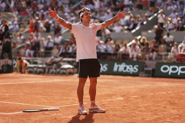 Roland Garros: Τεράστια έκπληξη, αποκλεισμός του Ντανιίλ Μεντβέντεφ στον πρώτο γύρο (vid)