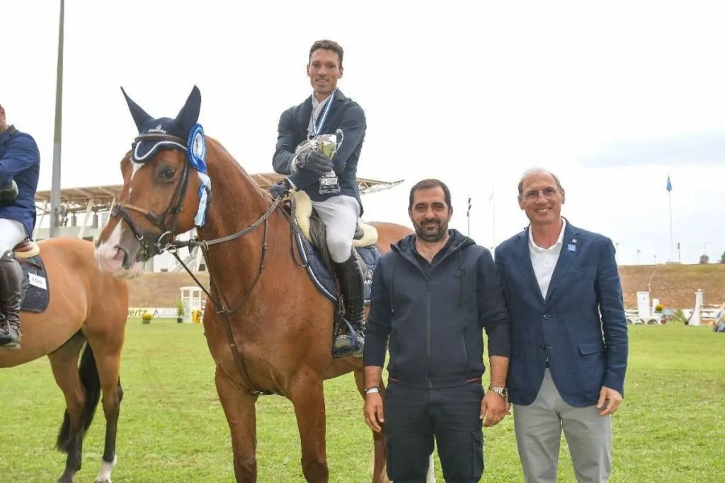 Athens Equestrian Festival: Πρωτιά για τον Τουλούπη στο αγώνισμα των 110μ.