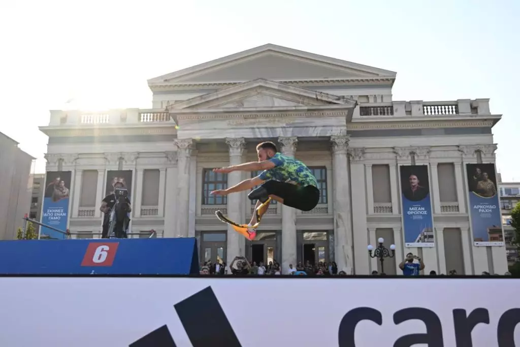 Piraeus Street Long Jump: “Έκλεψε” την παράσταση ο Κωνσταντίνος Βέλτσης