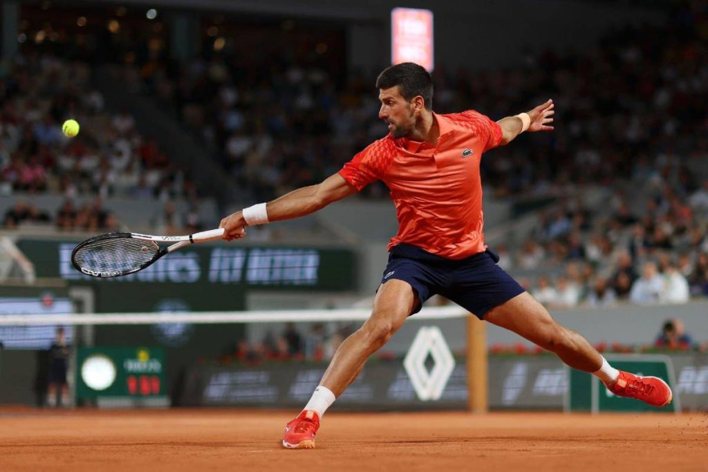 Roland Garros: Πάτησε το γκάζι ο Τζόκοβιτς και προκρίθηκε στον 3ο γύρο