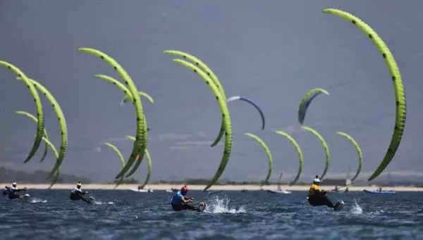 Formula Kite Youth European: Θριαμβευτές οι Πεγκουριέ και Πιανόζι! (vid)