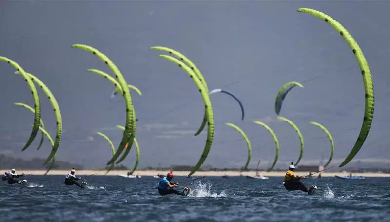 Formula Kite Youth European: Θριαμβευτές οι Πεγκουριέ και Πιανόζι! (vid)