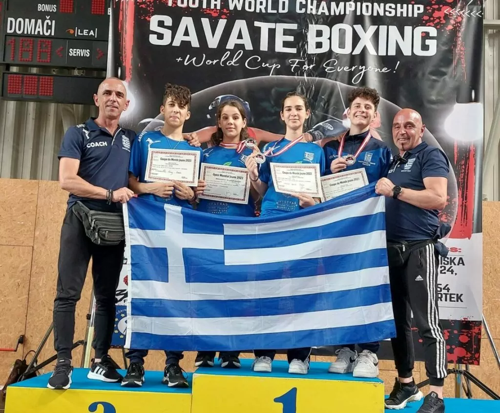 Παγκόσμιο Νέων SAVATE: Ασημένια η Οικονομάκη, Χάλκινοί Κατούνα, Σταματόπουλος