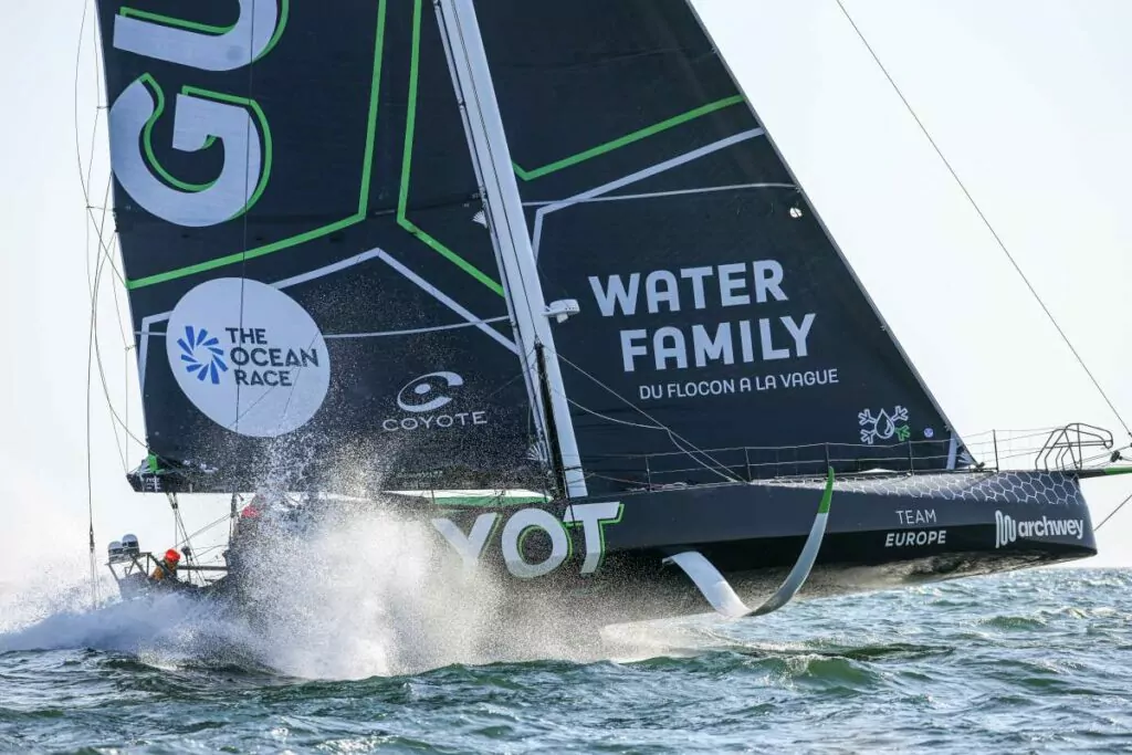 The Ocean Race: Νικήτρια στο In-Port Race της Χάγης η GUYOT (vid)