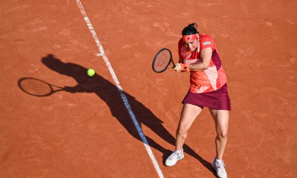 Roland Garros: Επικράτησε στη μάχη των μπρέικ η Ζαμπέρ (vid)