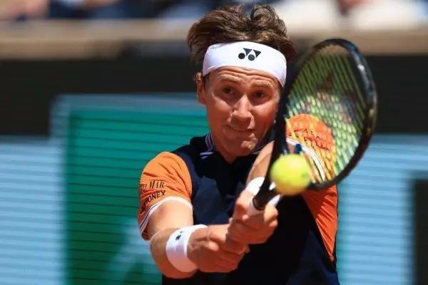 Roland Garros: Συνεχίζει στον τρίτο γύρο ο Ρούουντ (vid)