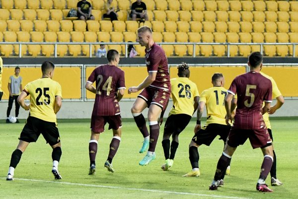 Μπότεφ – Άρης 1-0: Προσπάθησαν αλλά θέλουν πολλή δουλεία οι Κίτρινοι