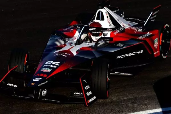 Formula E, RomeEprix: Ταχύτερος στις ελεύθερες δοκιμές ο Βερλάιν (vid)