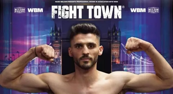 Harry Karzis 16 Σεπτεμβρίου στο Fight Town στο Λονδίνο