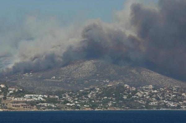 Αποκαταστάθηκε η κυκλοφορία στην νέα και την παλαιά εθνική οδό Αθηνών-Κορίνθου