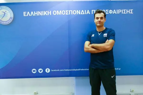 Οτσάλ: «Δεν πρέπει να χάνουν οι αθλήτριες την αυτοπεποίθηση τους και να πέφτει η απόδοση τους»