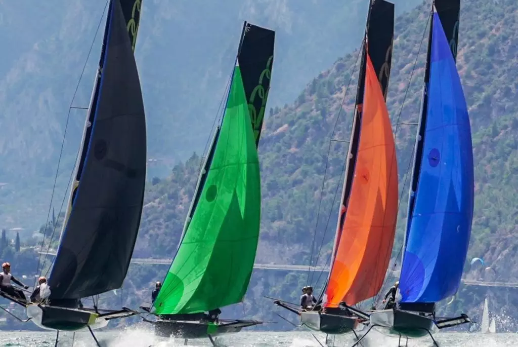 Persico 69F – Youth Foiling Gold Cup: Η δράση συνεχίζεται στην Ιταλία (vid)