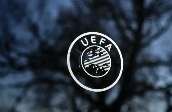 Το ψάρι βρωμάει από την… UEFA