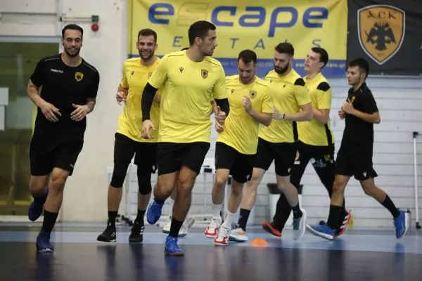 EHF European League: Το Αννόβερο συμπλήρωσε τον όμιλο της ΑΕΚ