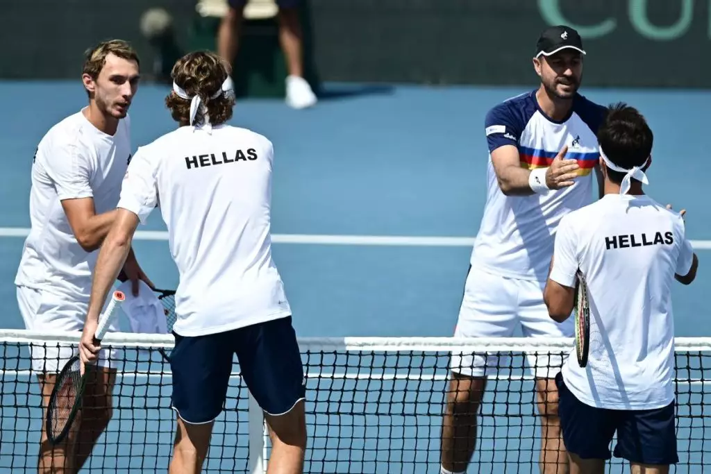 Davis Cup: Τα highlights της αναμέτρησης των αδερφών Τσιτσιπά (vid)