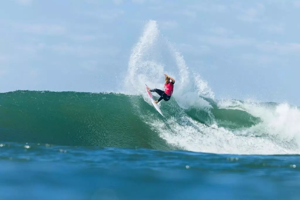 Rip Curl WSL Finals: Η επικότερη μάχη της σεζόν Τολέδο vs Γιούινγκ! (vid)