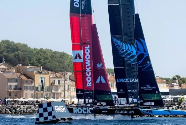 SailGP: Ισοβαθμία στην κορυφή για Δανία και Νέα Ζηλανδία την πρώτη ημέρα στο Σεν Τροπέ (vid)