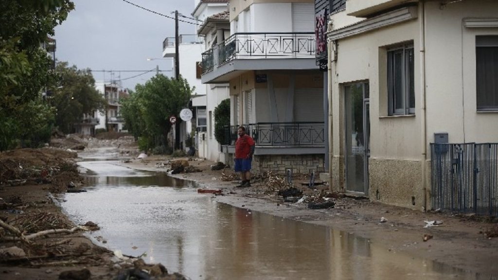 Λαμία: Απαγορεύτηκε η κυκλοφορία-Μήνυμα από το 112 -Αποκλεισμένη η Σοφιάδα