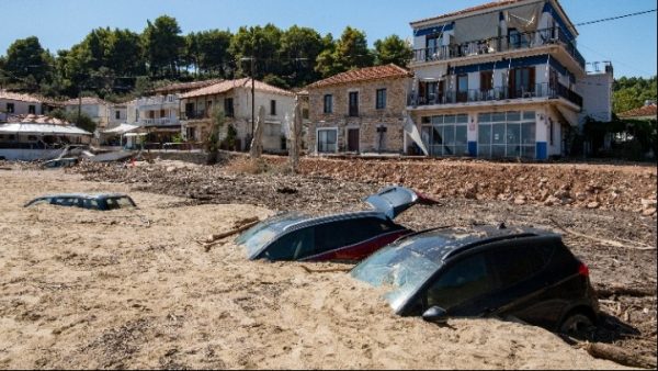 Περισσότερες από 8.000 μέχρι τώρα οι αιτήσεις πλημμυροπαθών για αποζημιώσεις – Ξεπερνούν τις 5.000 και οι αυτοψίες-καταγραφές ζημιών σε κτίρια