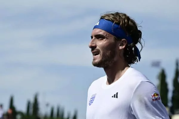 ATP Rankings: Έχασε μία θέση ο Τσιτσιπάς – Σταθερός στη “μάχη” του Race