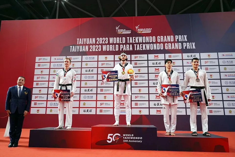 World TKD Grand Prix: Επιστροφή με χρυσό μετάλλιο για τον Λάριν