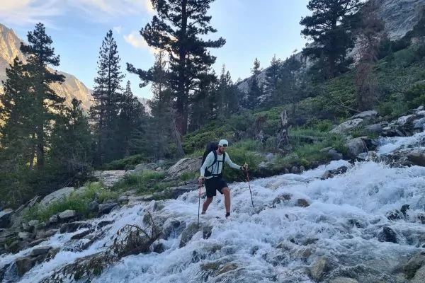 Pacific Crest Trail FKT: Νέο φιλμ για το επίτευγμα του Κάρελ Σάμπε (vid)