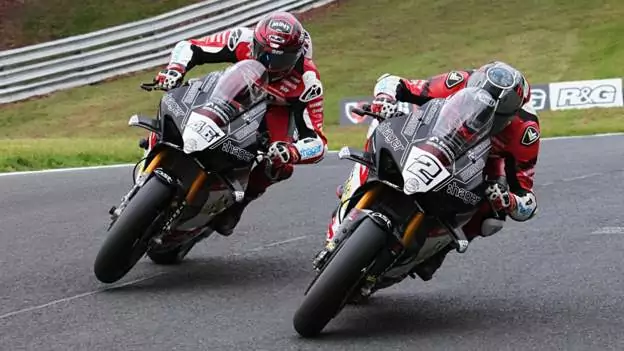 Bennetts British Superbike: Πρωταθλητής με διαφορά μισού βαθμού ο Μπράιντγουελ (vids)