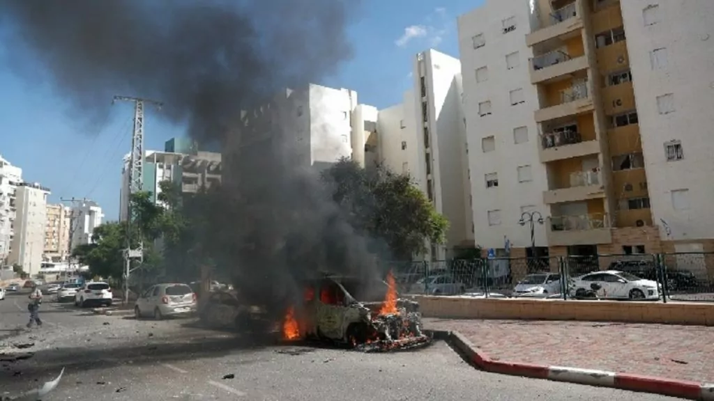 Εκτός ελέγχου η κατάσταση στη Μέση Ανατολή- 100 Ισραηλινοί νεκροί από την επίθεση της Χαμάς