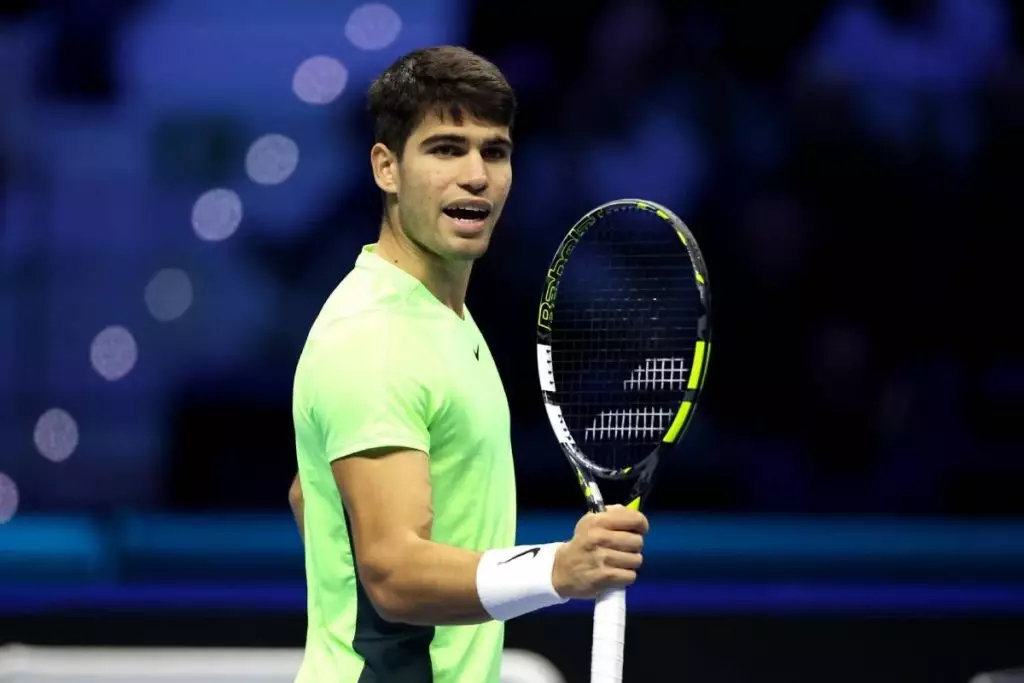 ATP Finals: Νίκη και πρωτιά για τον Αλκαράθ, που έκλεισε “ραντεβού” με τον Τζόκοβιτς στα ημιτελικά (video)