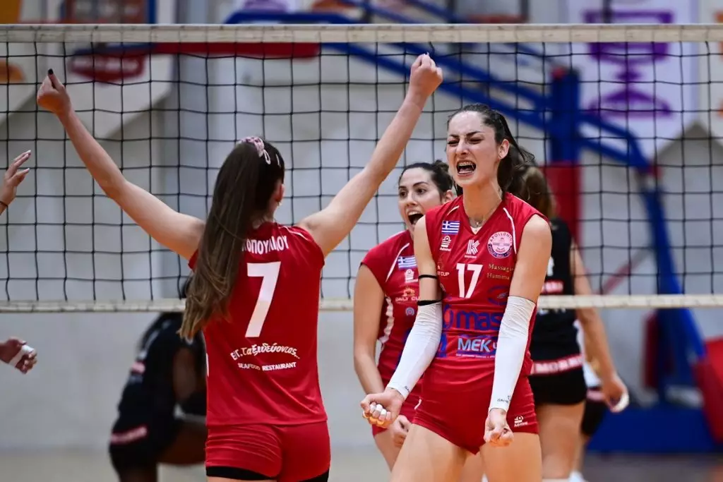 Volley League Γυναικών, 6η αγωνιστική: Έκανε «σεφτέ» η Λαμία, νίκες για Απολλώνιο και Ηλυσιακό