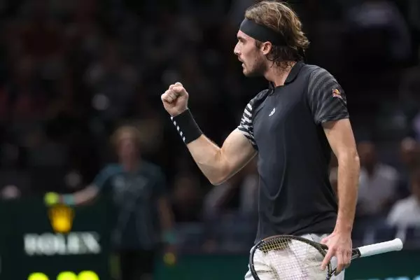 Paris Masters: Εξαιρετικό tie-break και 1-0 ο Τσιτσιπάς κόντρα στον Ζβέρεφ (vids)