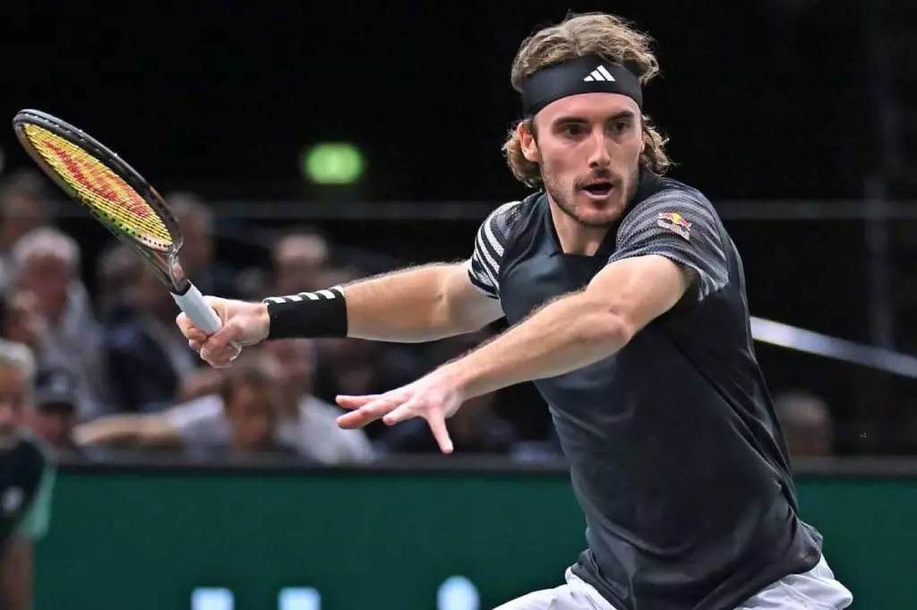 Paris Masters: Στον Ντιμιτρόφ το πρώτο σετ, ψάχνει την ανατροπή ο Τσιτσιπάς (vid)