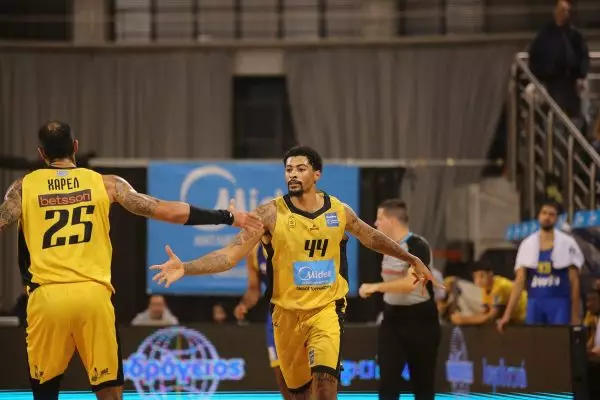 Άρης – Περιστέρι 81-73: Νίκη με πλούσιο θέαμα για τους «Κίτρινους» (video)