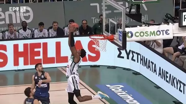 Απίθανο alley oop από τον Αντετοκούνμπο (video)