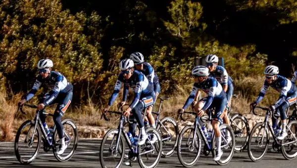 UCI WorldTour: Η νέα φανέλα της Soudal-Quick Step (video)