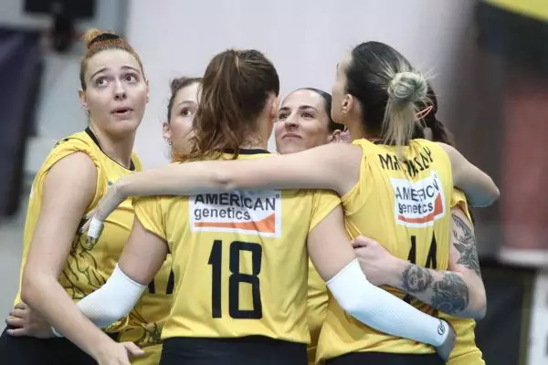 Volley League Γυναικών, 11η αγωνιστική: Διπλά για Άρη, Πεύκα και Μαρκόπουλο