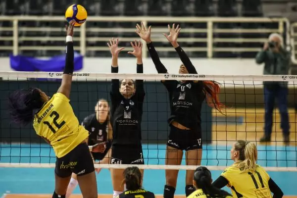 Volley League Γυναικών: Αυλαία με ντέρμπι «Δικεφάλων» στην 11η αγωνιστική