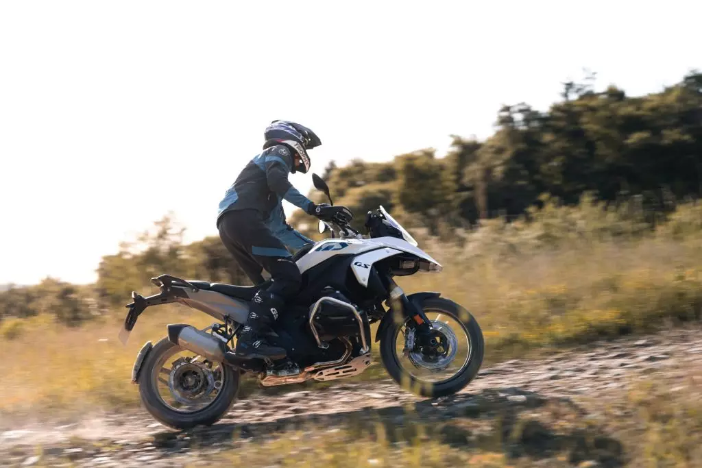 BMW Motorrad: Διακοπή συνεργασίας με την Α. Παναγιωτόπουλος ΑΕ