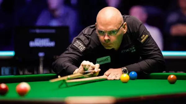 Συνεχίζει στο Championship League ο Stuart Bingham.