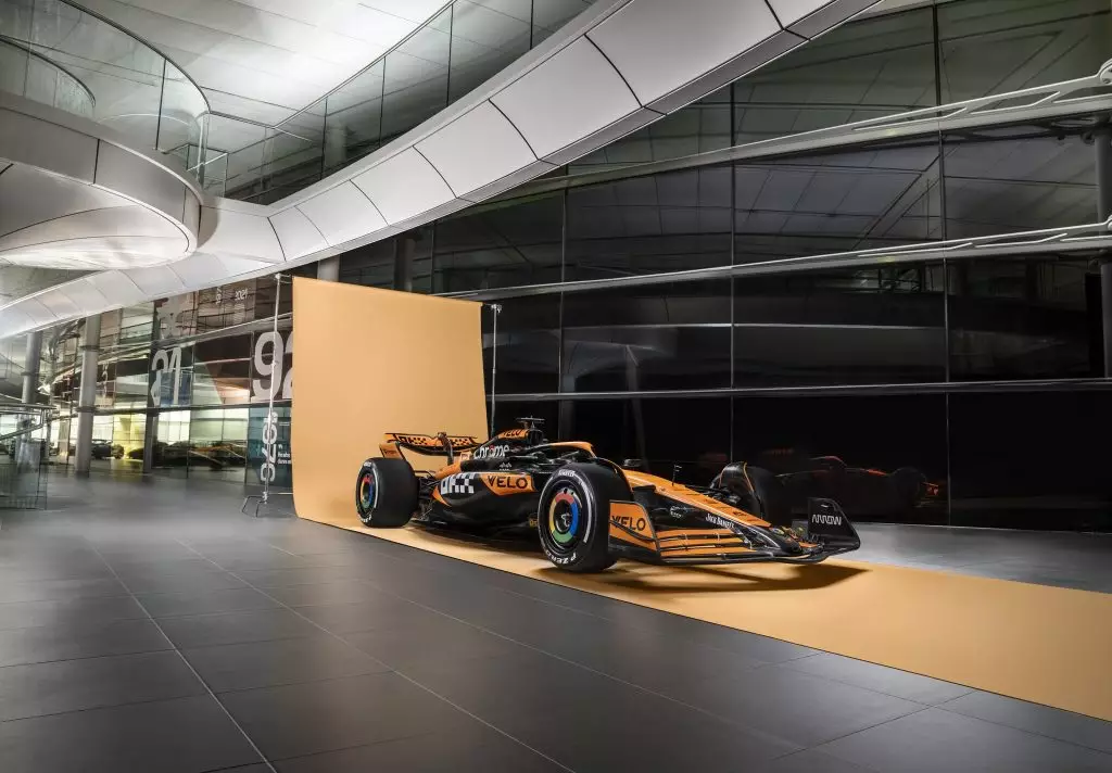 McLaren: Παρουσίασε την MCL38