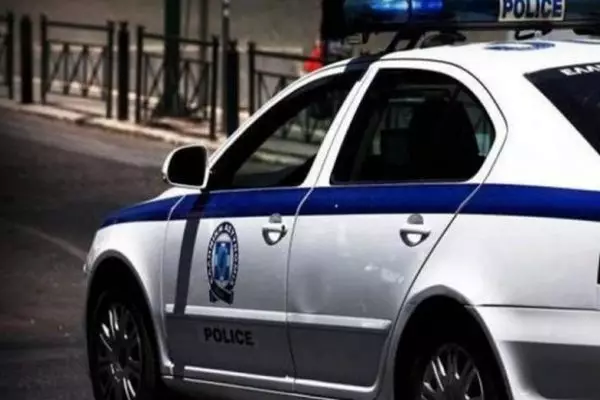 Σε εξέλιξη επιχείρηση της Αντιτρομοκρατικής στην Αθήνα – 8 προσαγωγές