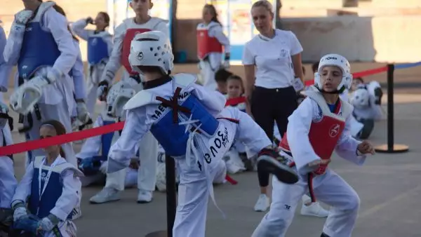 Το Καλλιμάρμαρο «πλημμύρισε» από Ολυμπιακό Ταεκβοντό στο πλαίσιο της δράσης «Together in Sport – Together in Taekwondo»